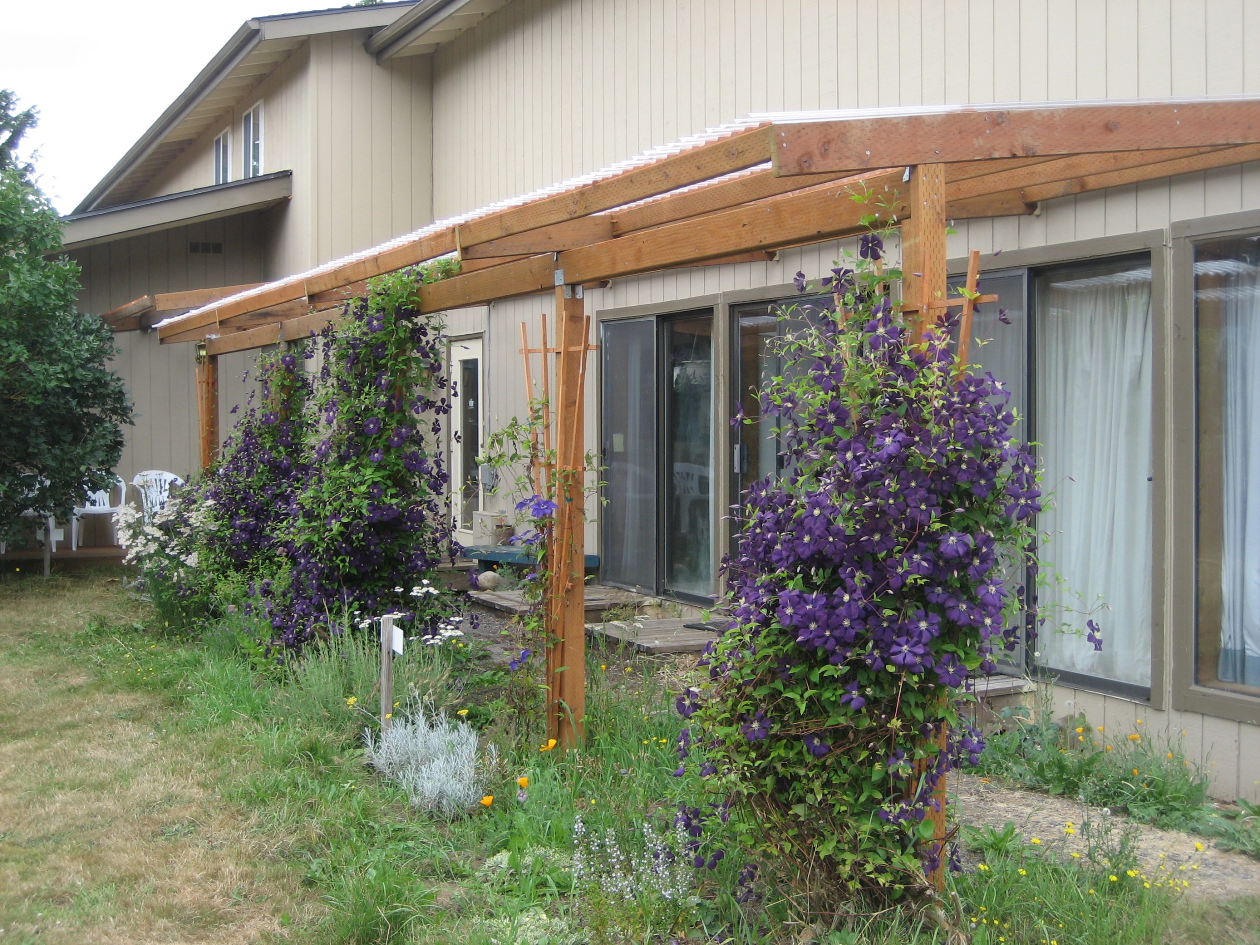 Northwest Vipassana Center -- Dhamma Kunja