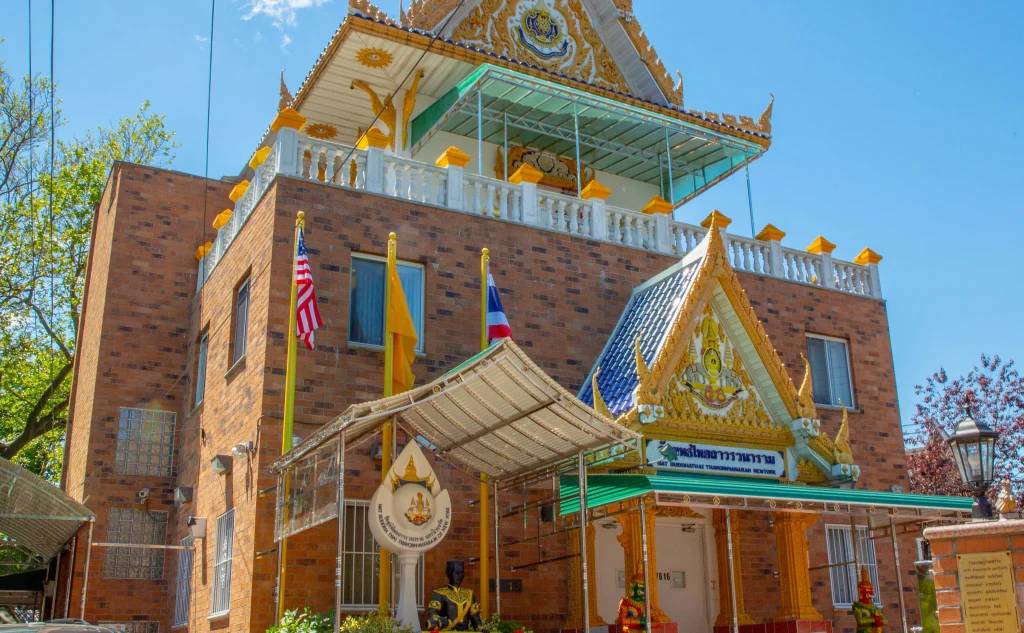 Wat Buddha Thai Thavorn Vanaram