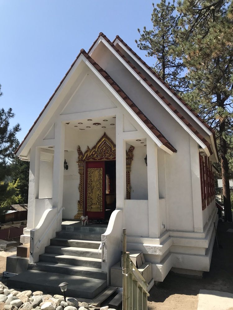 WAT-DHAMMASUJITTO-MEDITATION