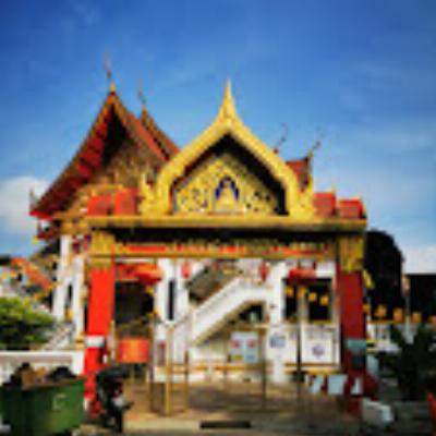 Wat-Kanchana-Ram-temple